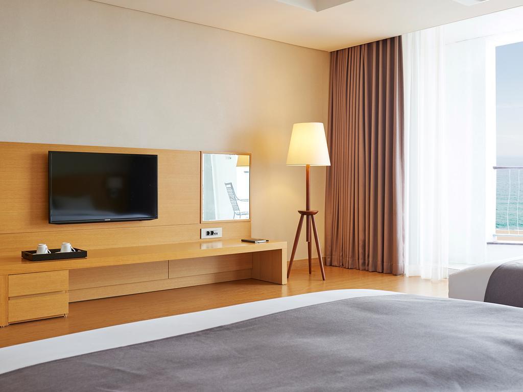 The Suites Hotel Naksan Yangyang Exterior foto